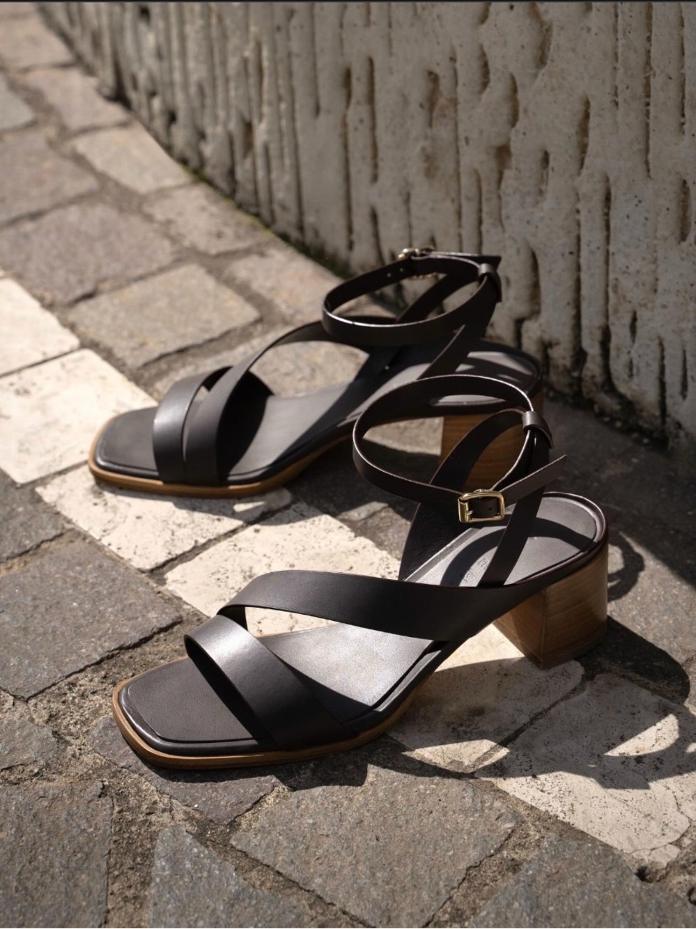 M GEMI • The Moira strappy block heel sandals calf leather Italy designer - Picture 4 of 16